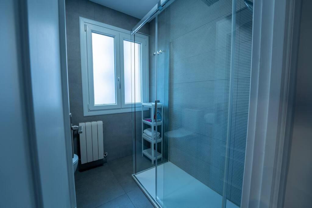Valdecilla Center Apartment Santander Eksteriør bilde