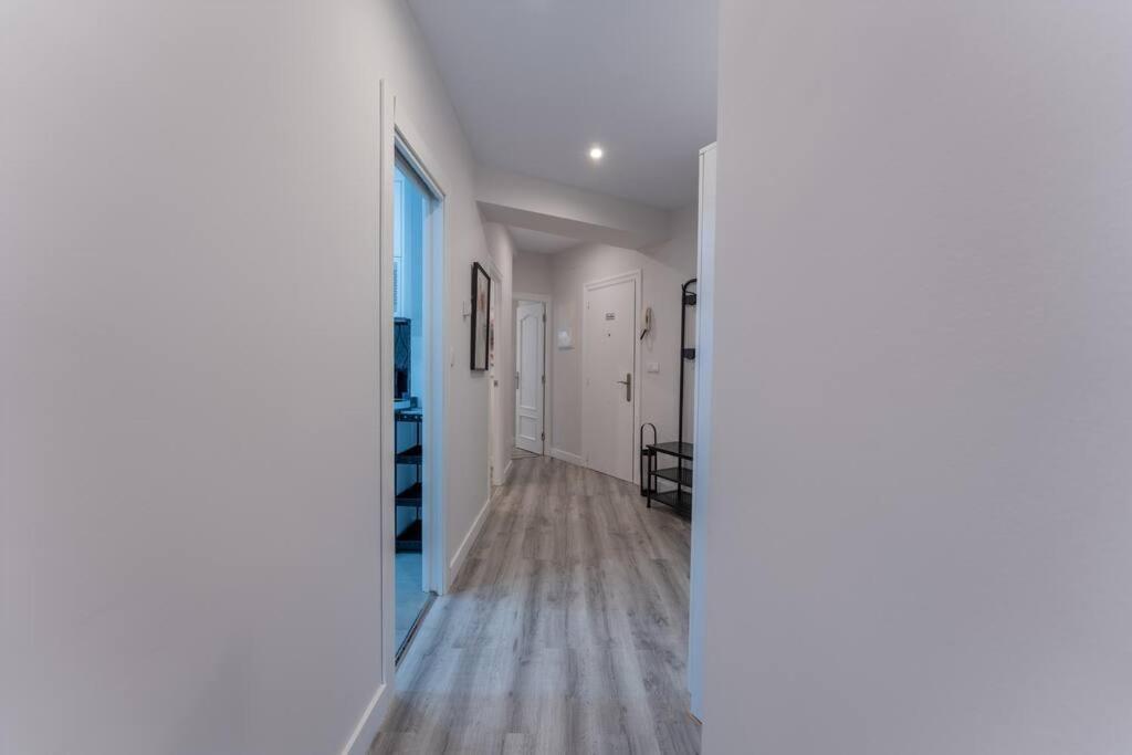 Valdecilla Center Apartment Santander Eksteriør bilde